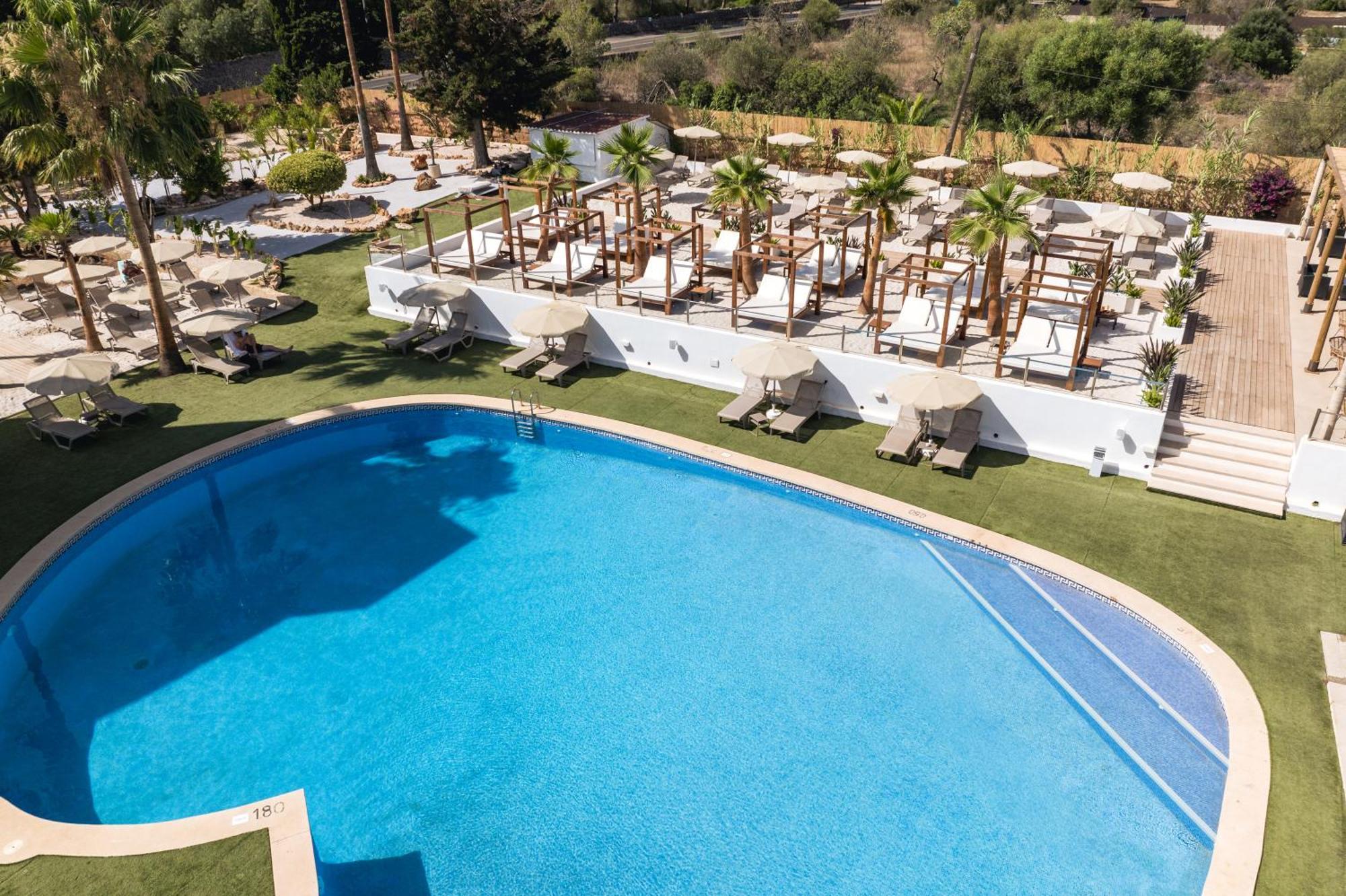 Hotel Ankaa - Adults Only ポルト・クリスト エクステリア 写真