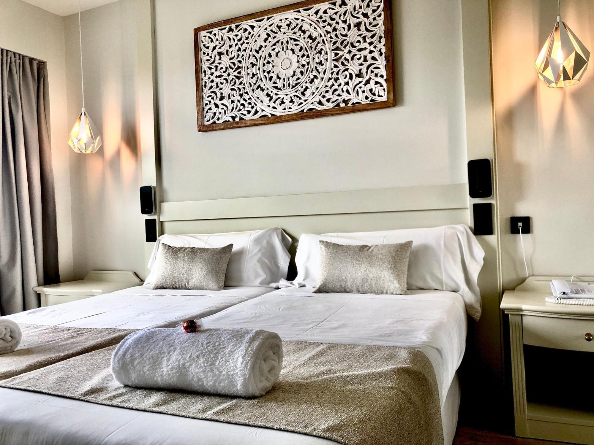 Hotel Ankaa - Adults Only ポルト・クリスト エクステリア 写真
